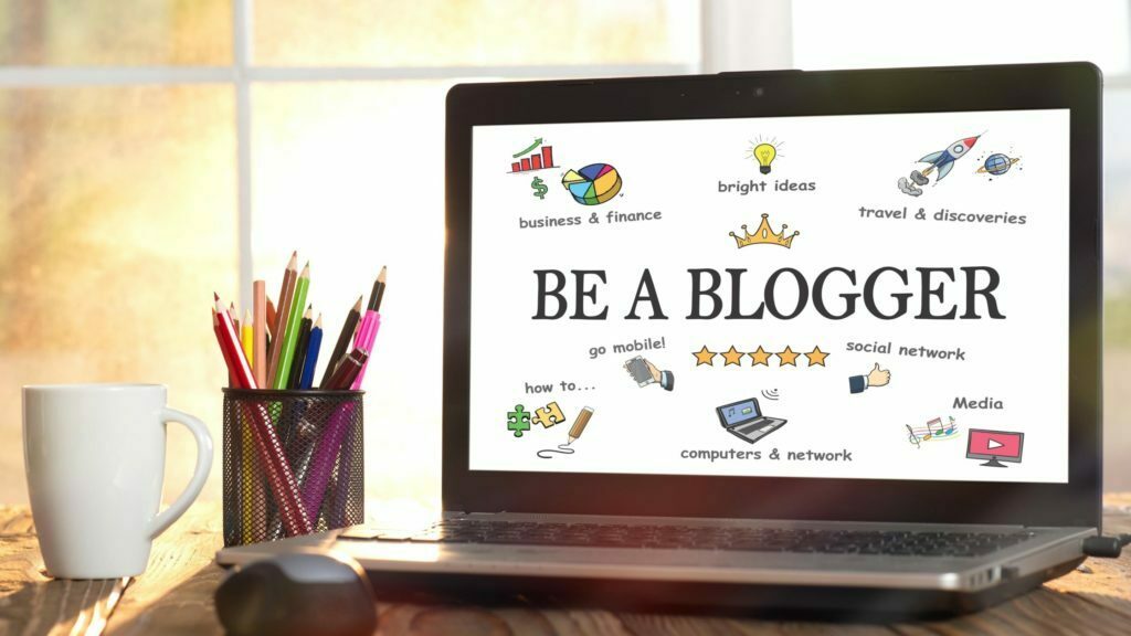 How to Become a Blogger