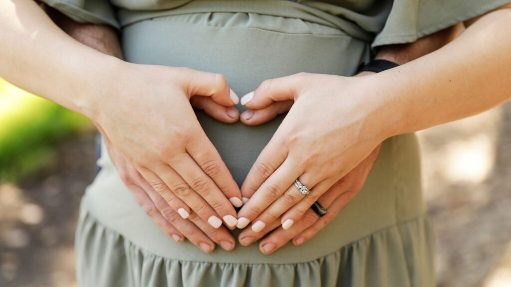 Winter Maternity Family Photos